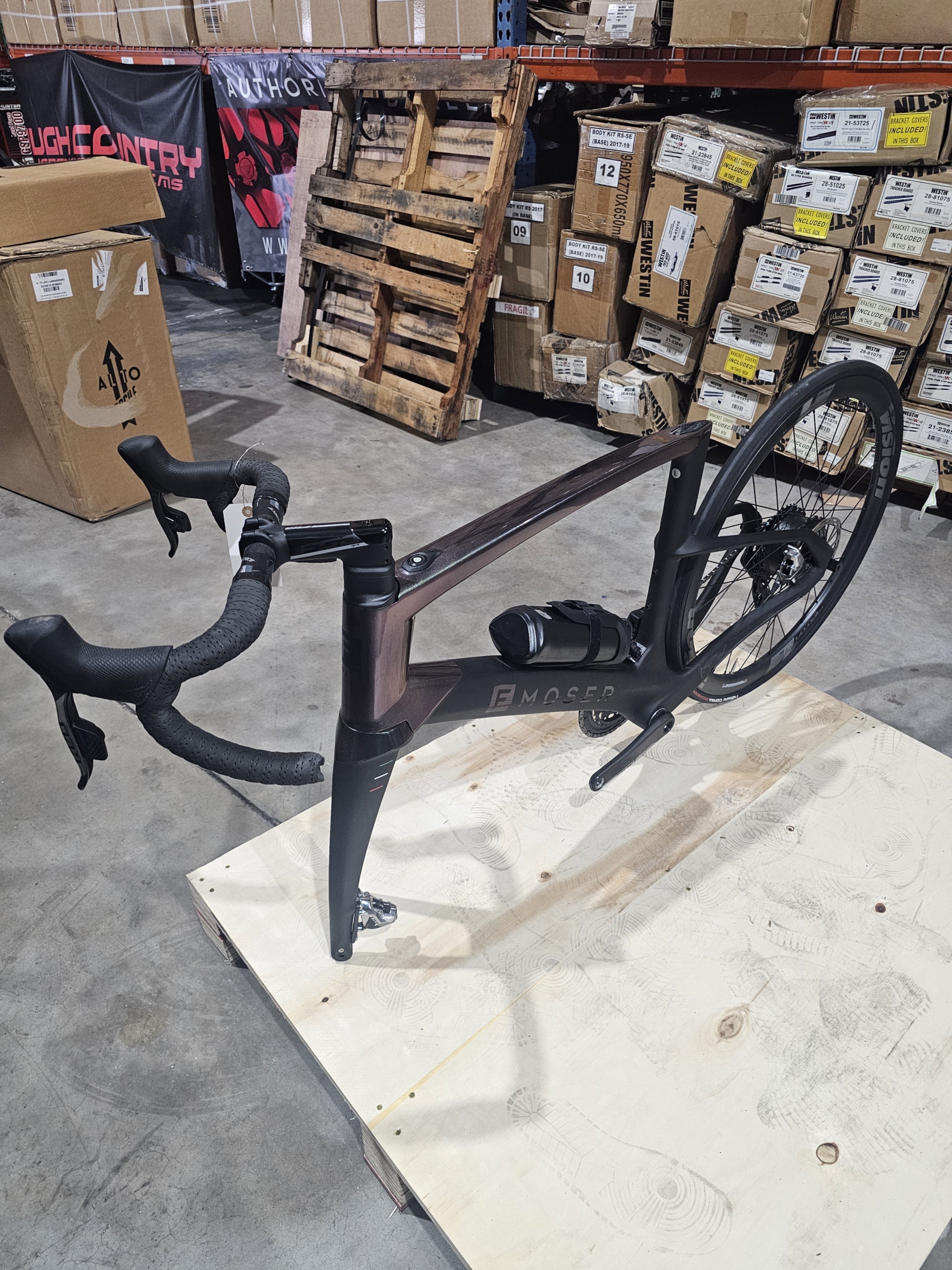 F-Moser Road Rival MY2023 (Open Box No accessories )