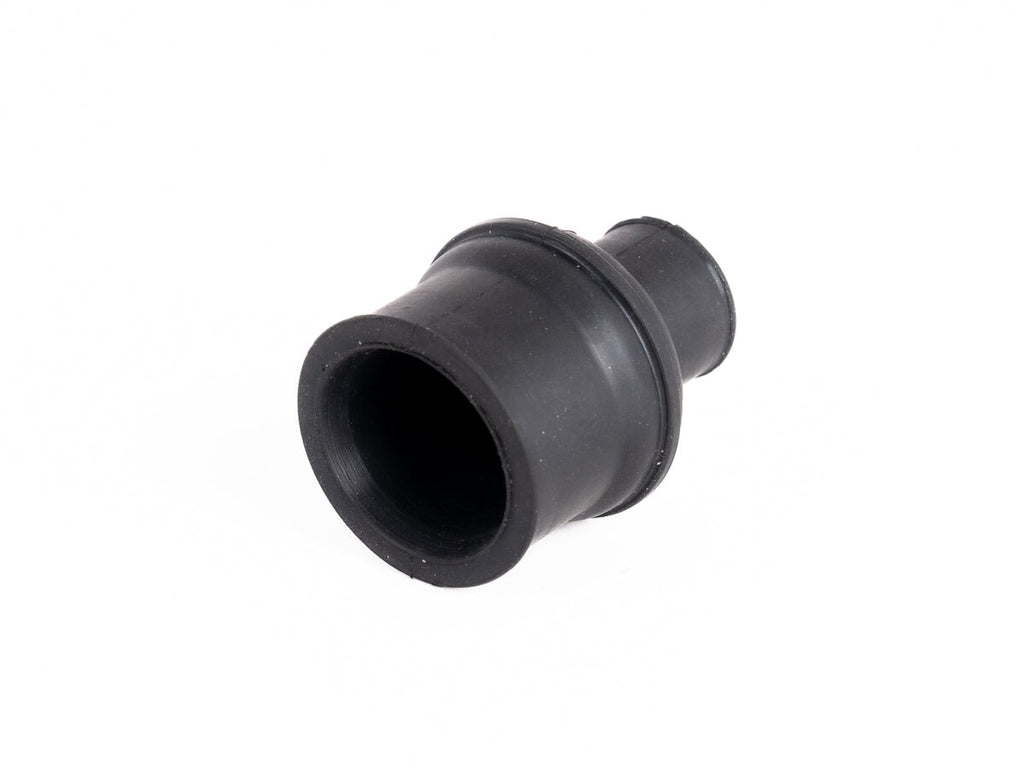 PRL Valve Cover Breather Connector